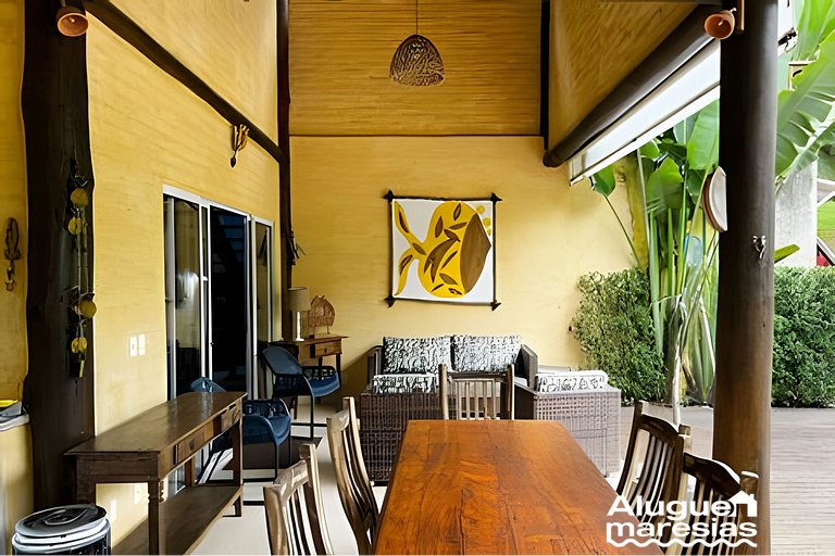 Private pool, 3 suites with air conditioning