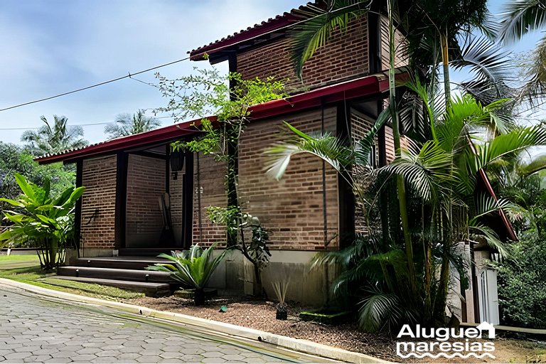 Piscina privativa, 3 suítes c/ar