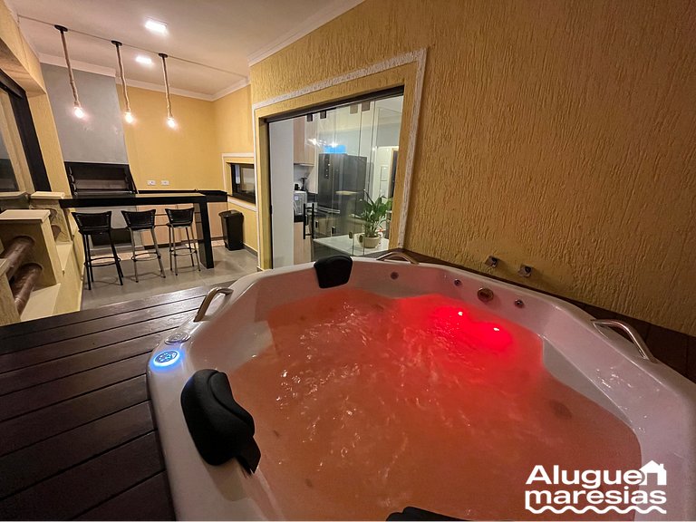 Relaxe na Jacuzzi com sais de banho á 250m da Praia