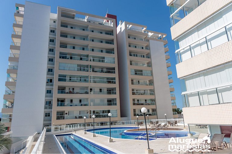 A 250 m del mar | Piscina y ropa de cama
