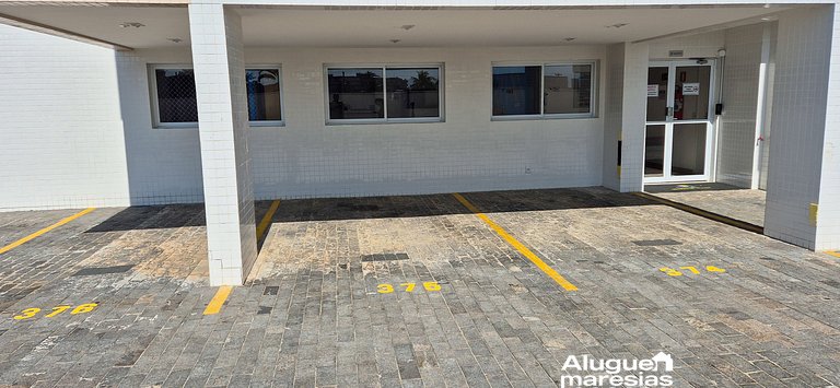 A 250m del mar, piscina y ropa de cama.