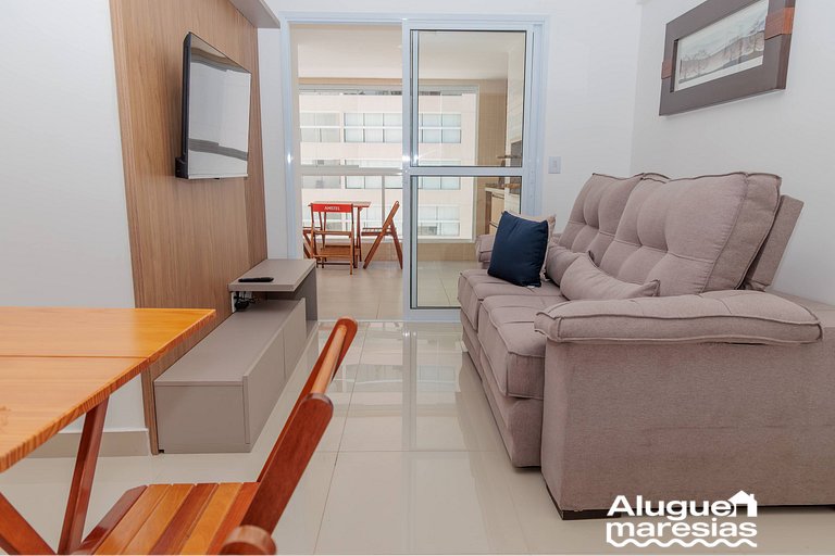 250m from the sea, swimming pool and bed linen