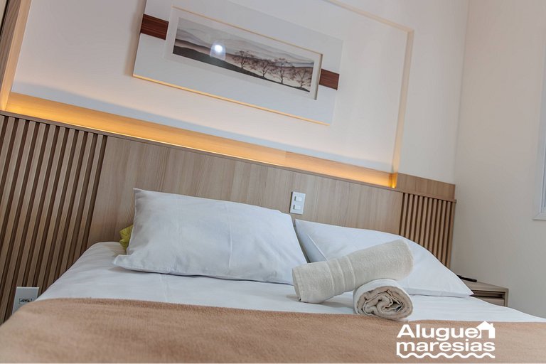 250m from the sea, swimming pool and bed linen