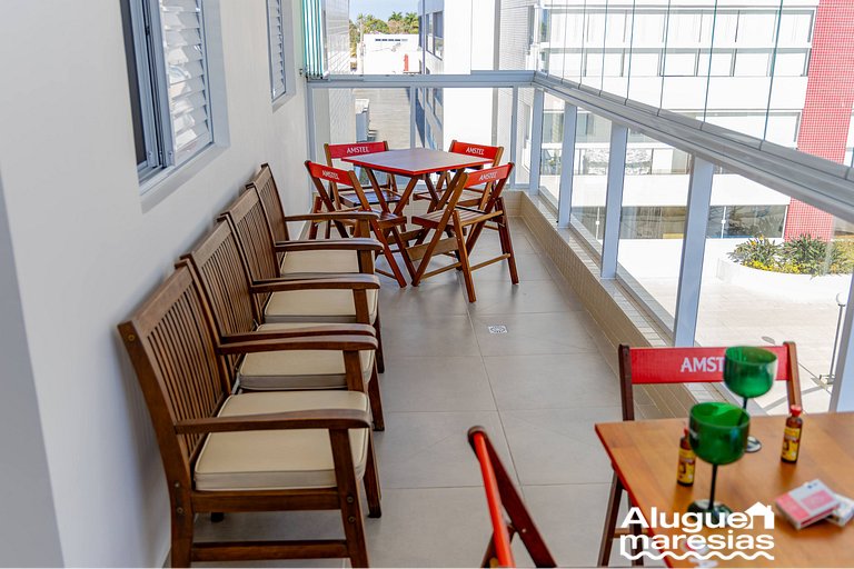 250m from the sea, swimming pool and bed linen