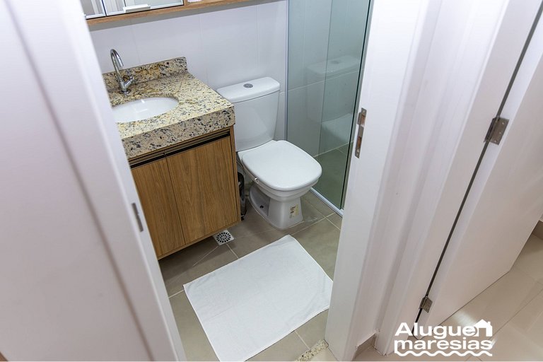 A 250m del mar, piscina y ropa de cama.