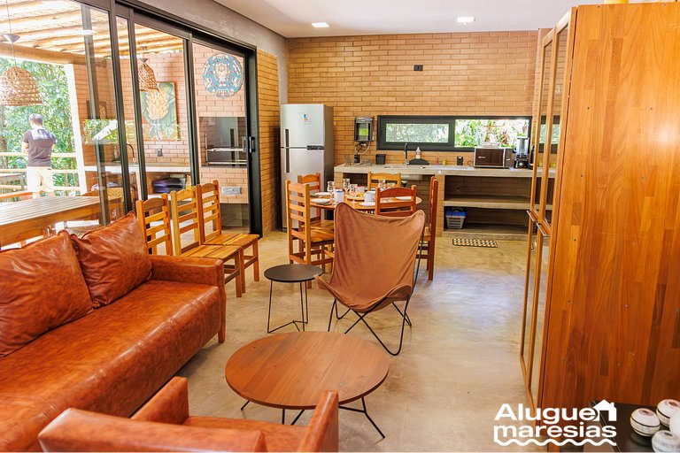 Eco House with Heated Jacuzzi