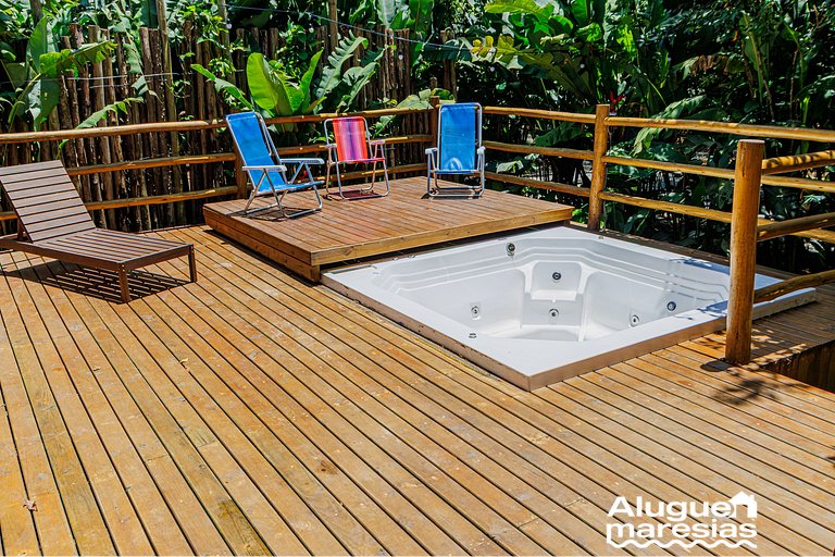 Eco House with Heated Jacuzzi