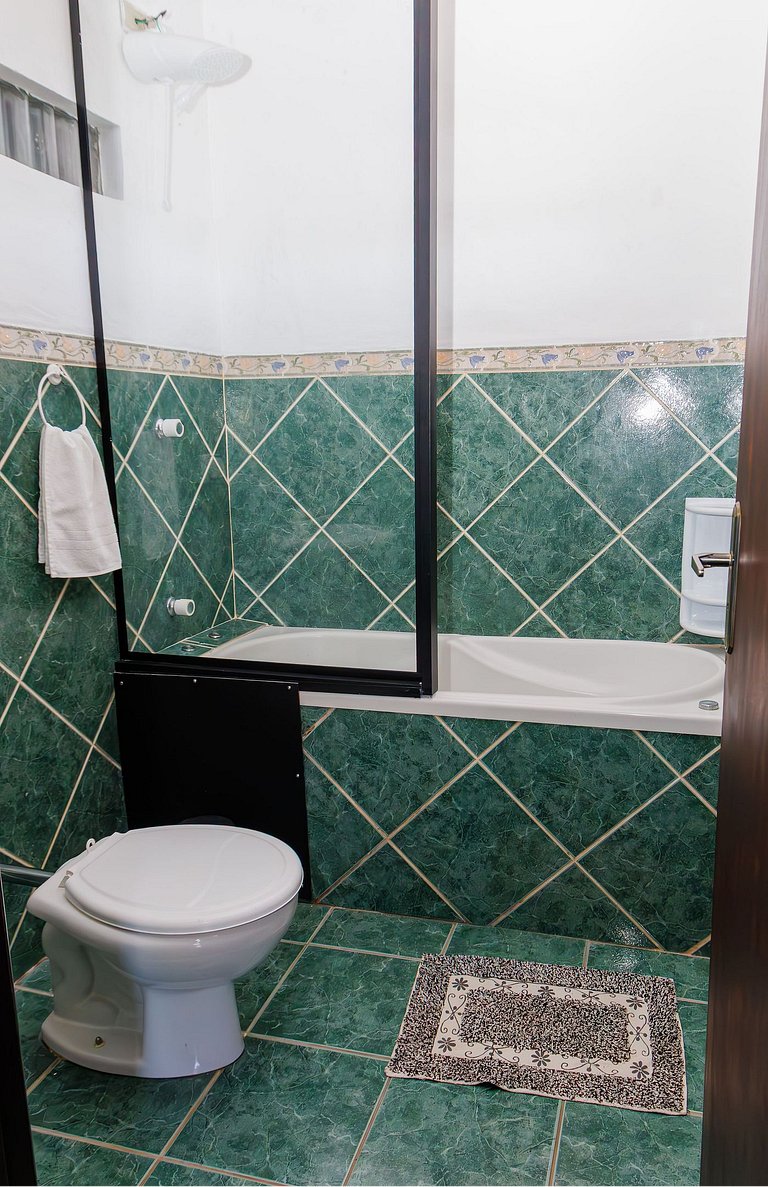 Vista única | 6 dorm c/ Roupa Cama&Banho