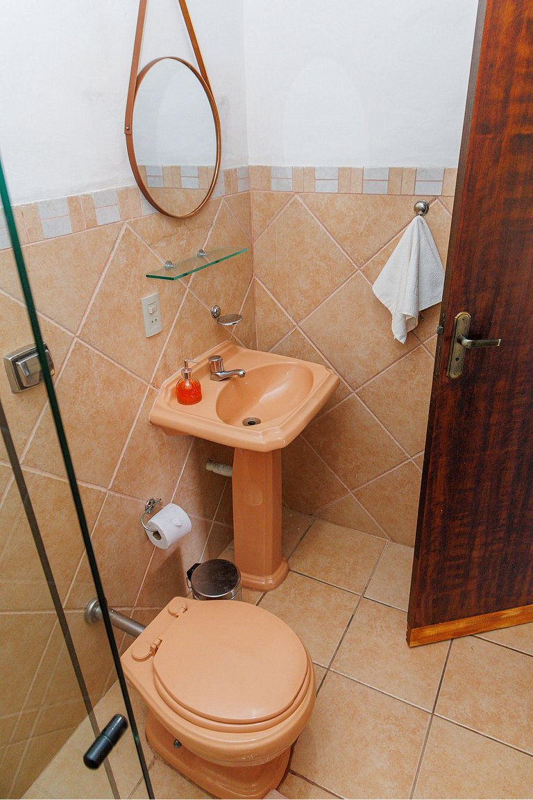 Vista única | 6 dorm c/ Roupa Cama&Banho