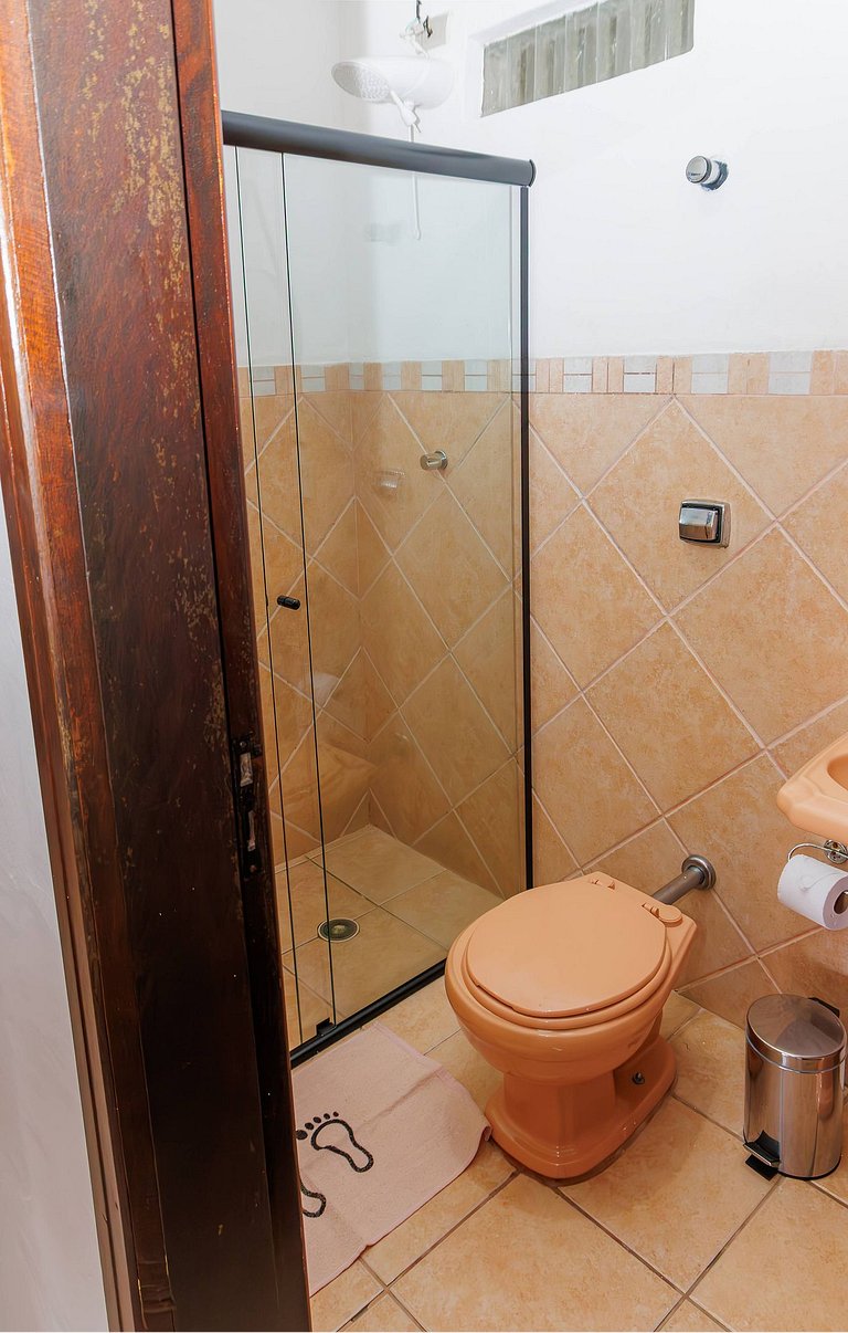 Vista única | 6 dorm c/ Roupa Cama&Banho