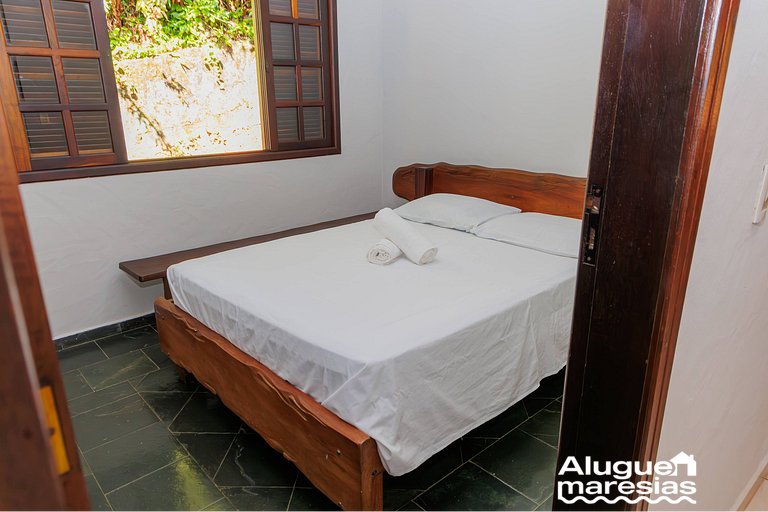 Unique view | bed linen and bath towels