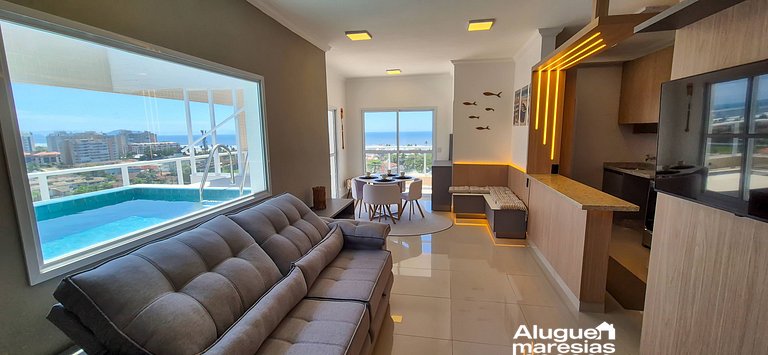 A 250m del mar, piscina y ropa de cama.