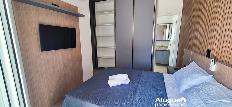 250m from the sea, swimming pool and bed linen