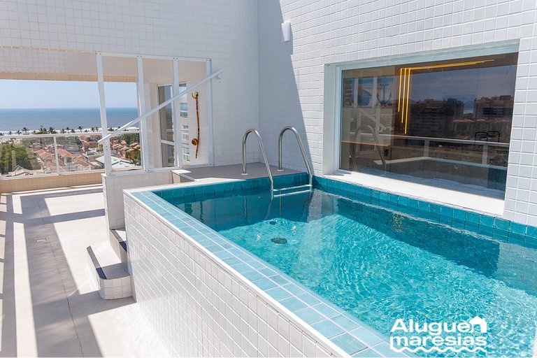 250m do mar, Piscina e Roupas de Cama