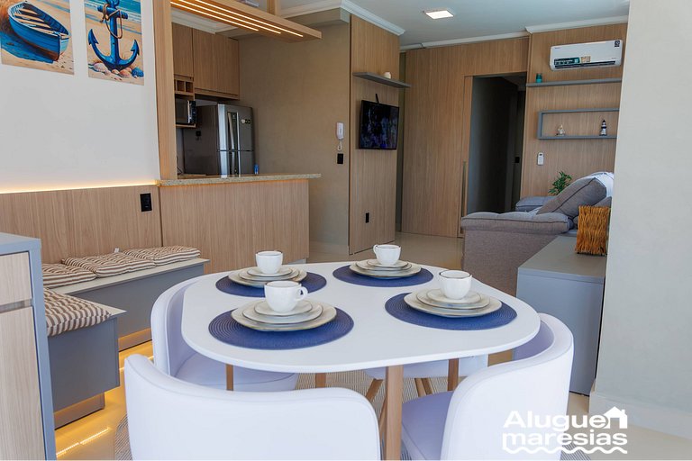 250m do mar, Piscina e Roupas de Cama