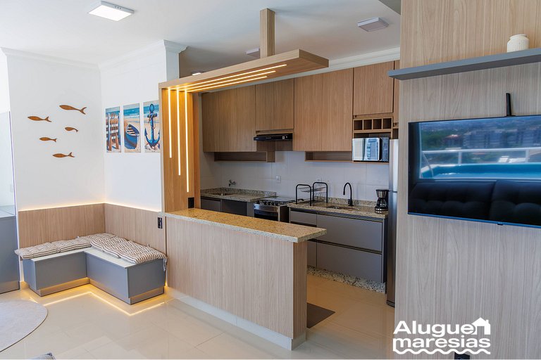 250m from the sea, swimming pool and bed linen