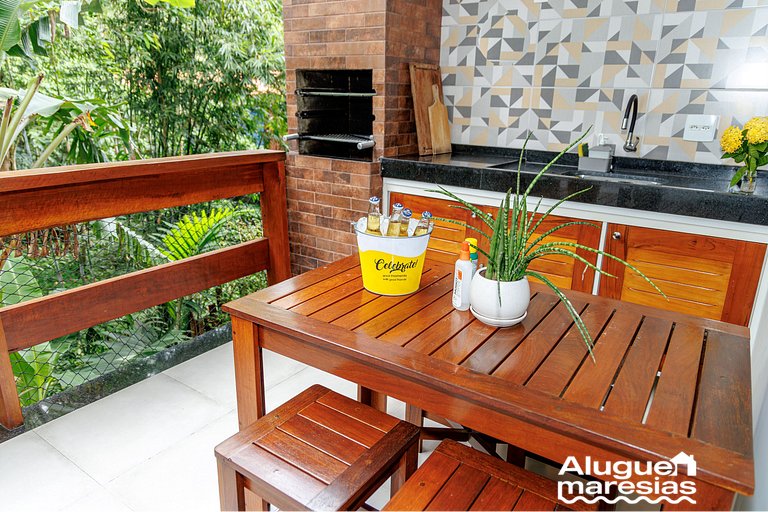 Casa a 3 min andando da Praia de Paúba c/ WIFI top