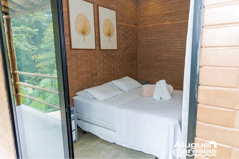 Eco House | Heated Jacuzzi