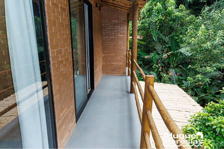 Eco House | Heated Jacuzzi