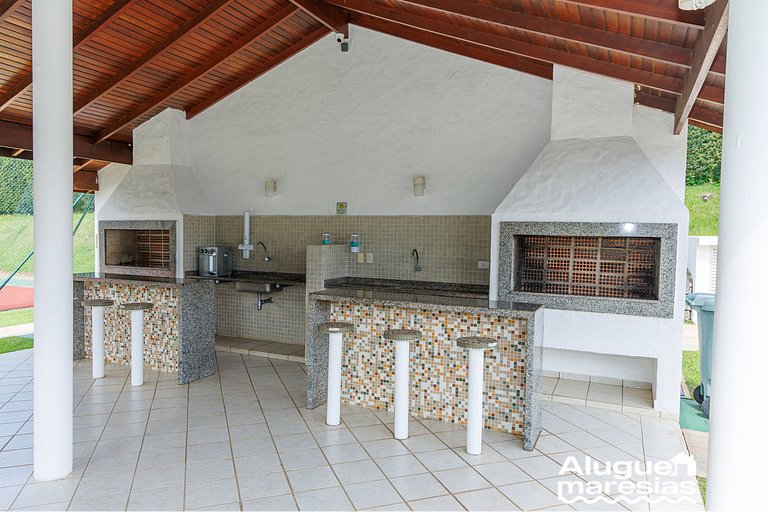 House with private pool in Paúba, a village