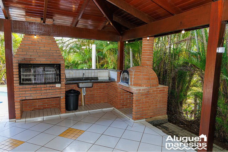 House with private pool in Paúba, a village