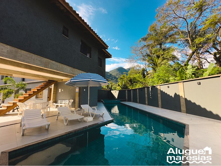 Private Pool & Pet Friendly
